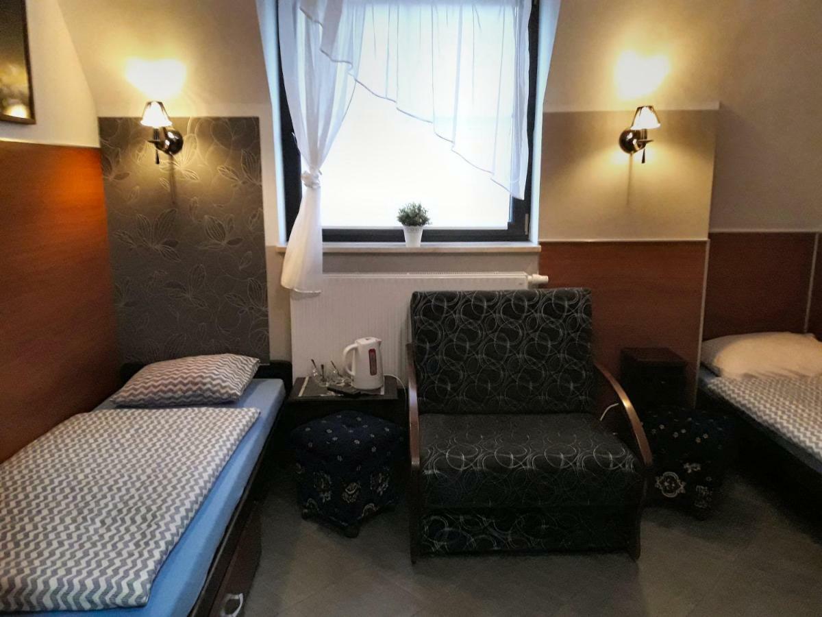 Pokoje Goscinne Z Lazienkami Przy Wroclawiu, Darmowy Parking Długotęka Екстериор снимка